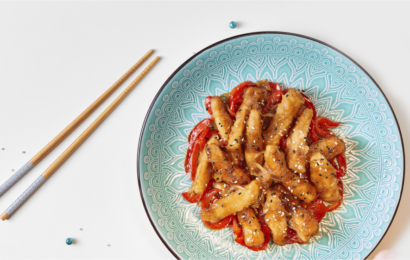 Курячі грудки з медом та кунжутом