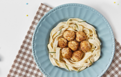 Тальятеле з курячими болами