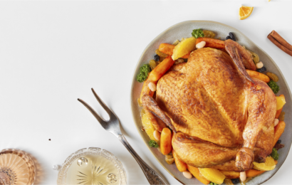 Курочка запечена з цимесом